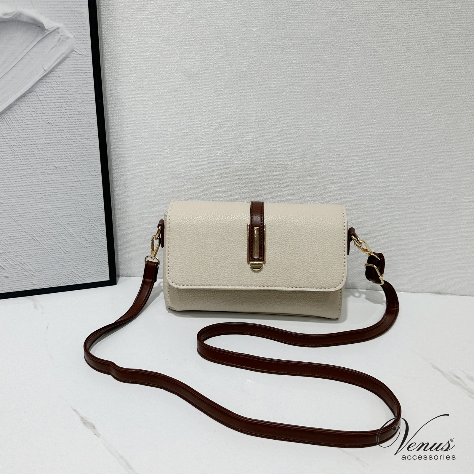 WOMEN HAND BAG