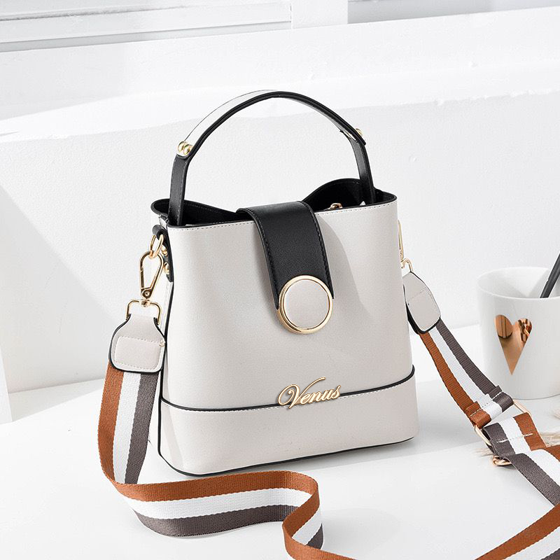 Ladies Bags thumbnail 5