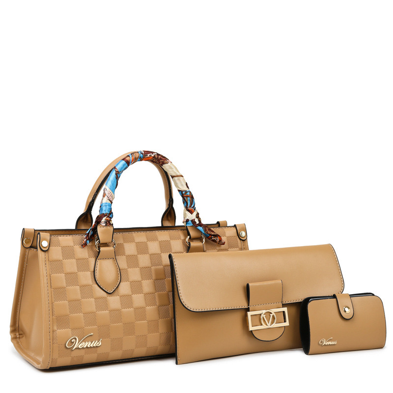 Ladies Bags thumbnail 3