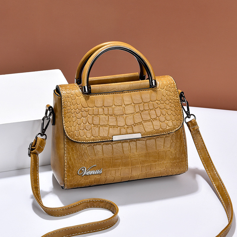 Ladies Bags thumbnail 2