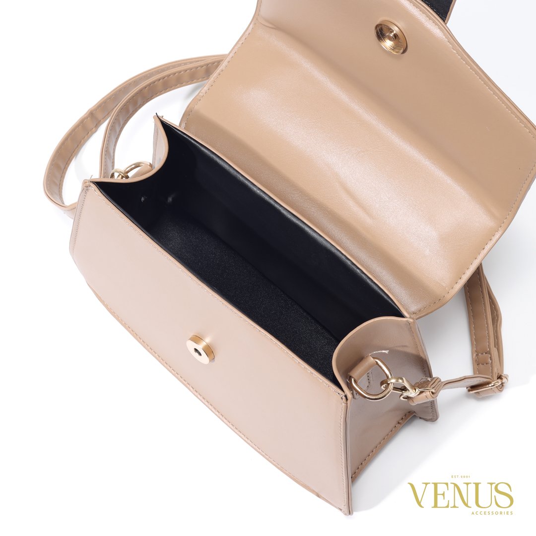 Ladies bag thumbnail 5