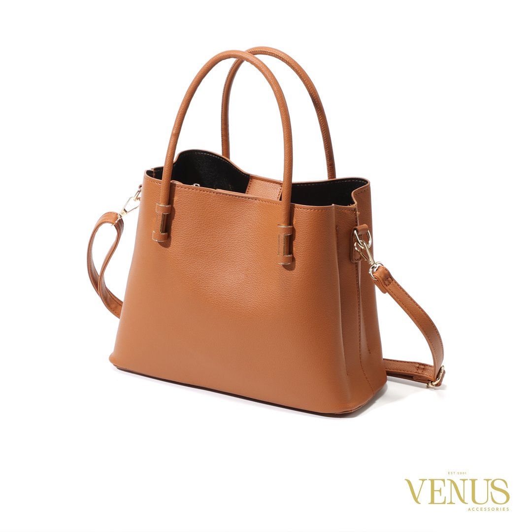 Ladies bag thumbnail 2
