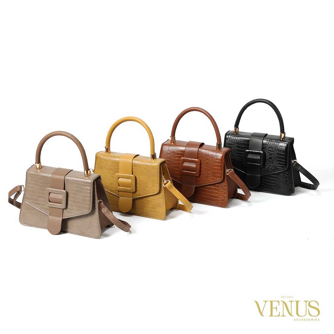 Ladies bag thumbnail 3