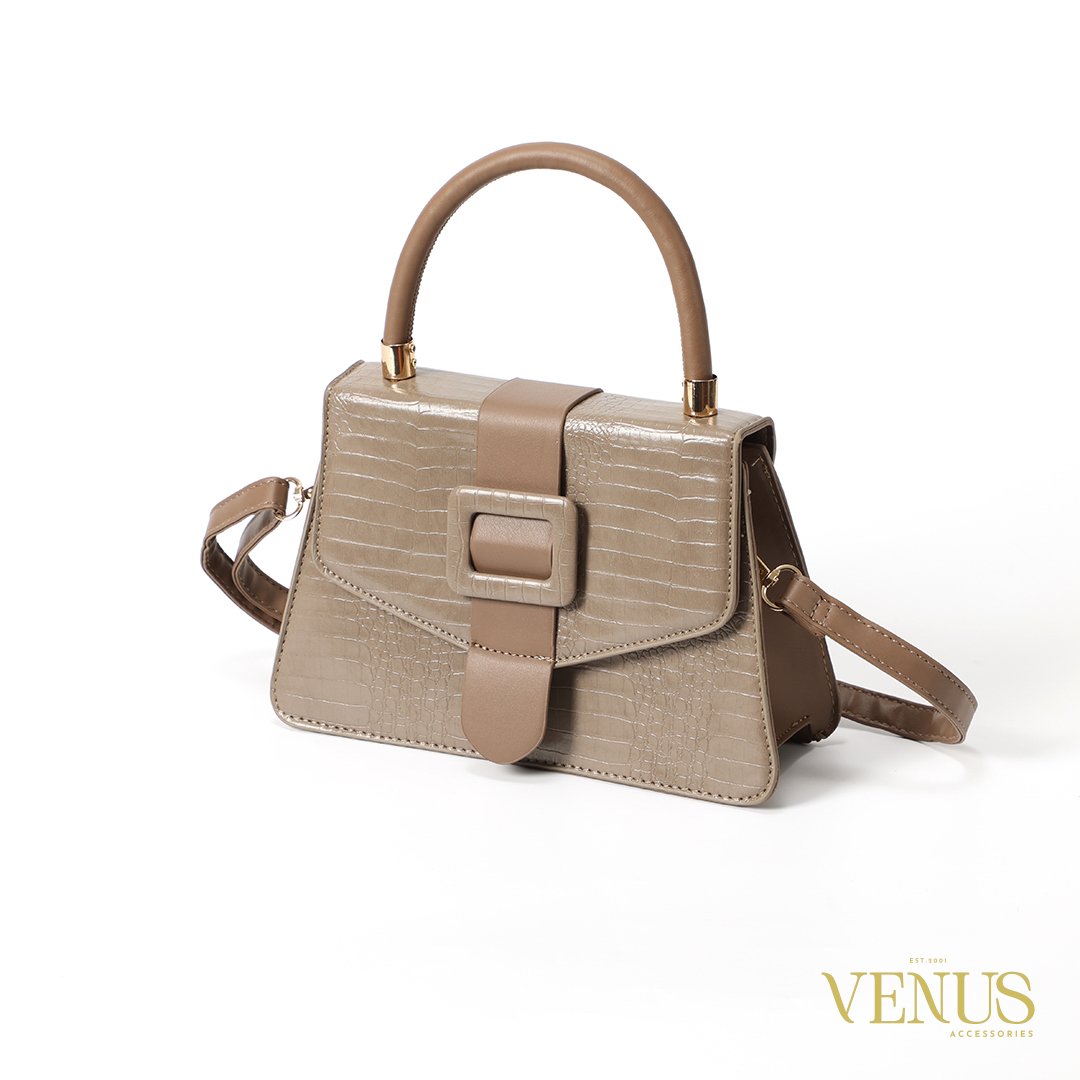 Ladies bag thumbnail 4