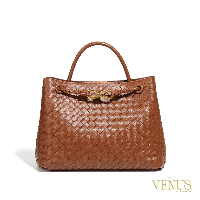 Ladies bag thumbnail 2